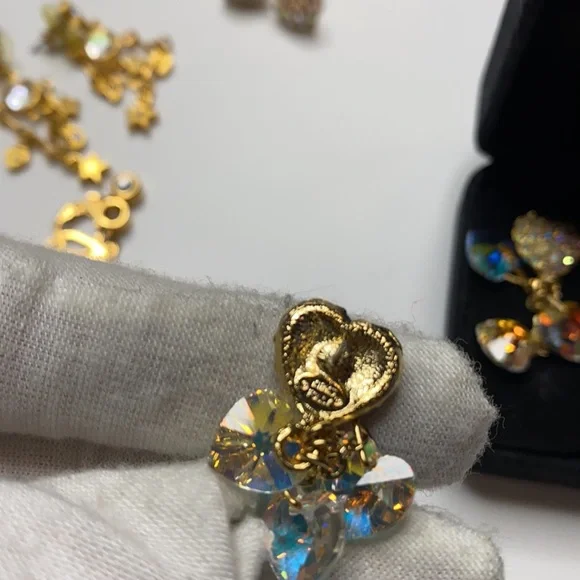Kirk's Folly HARD TO FIND, VTG AB stones and AB crystal hearts hanging, pierced. - Picture 2 of 3